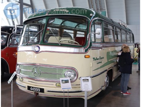 44999, Mercedes-Benz O321