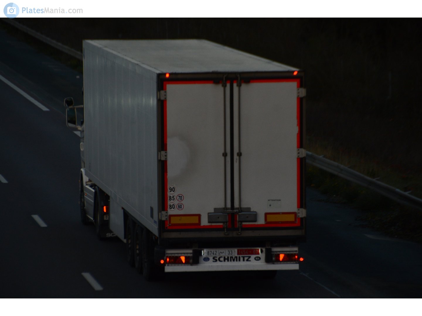 8742|ب|33, Schmitz SKO 