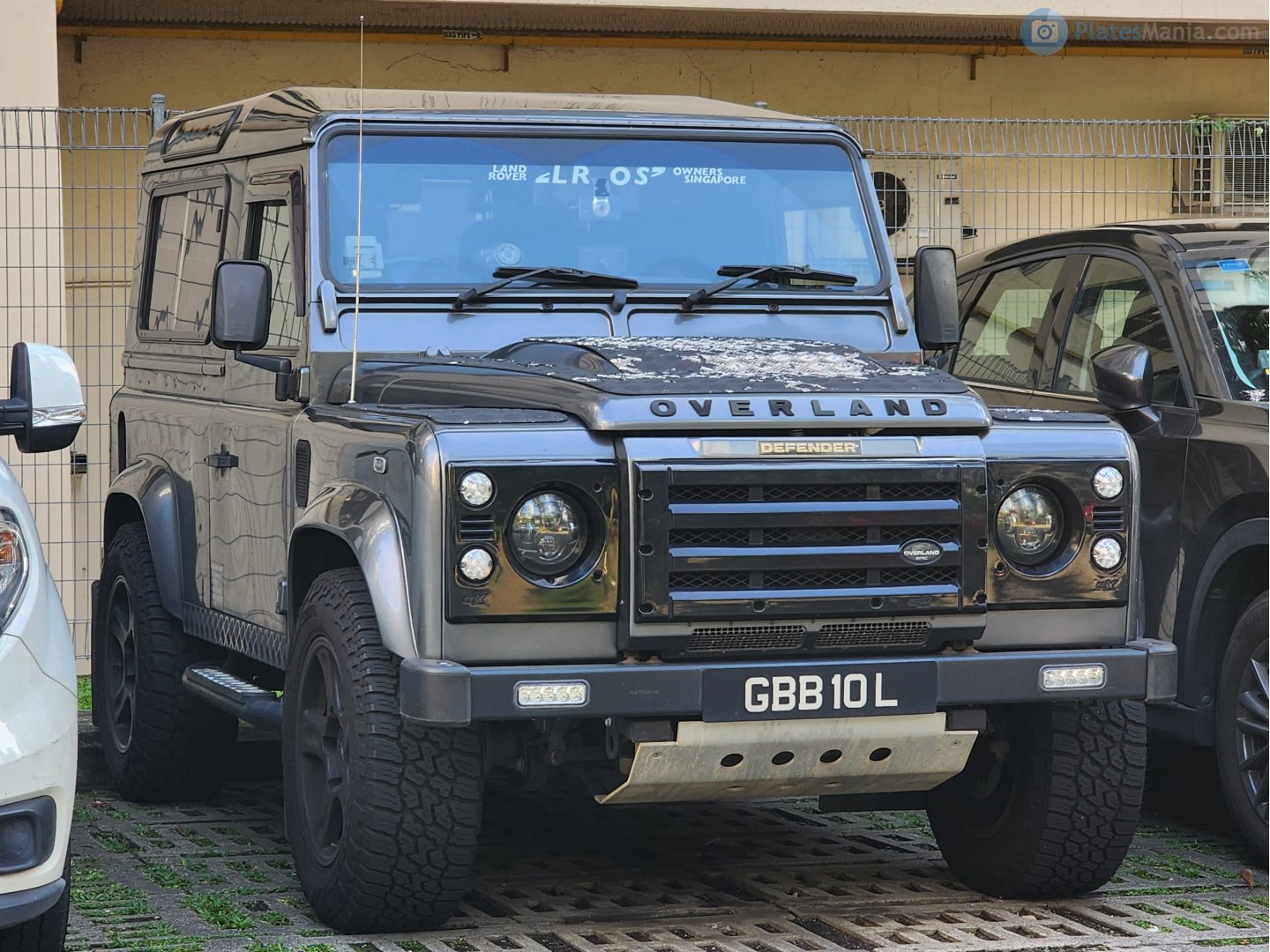 GBB 10 L, Land Rover Defender 1st gen 90