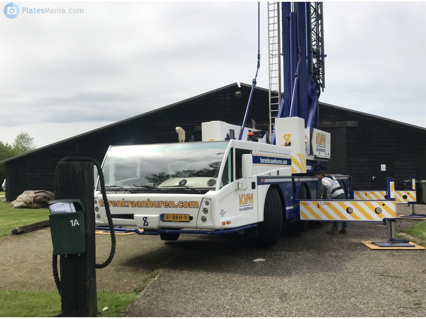 81-BRH-9, Spierings AT4 