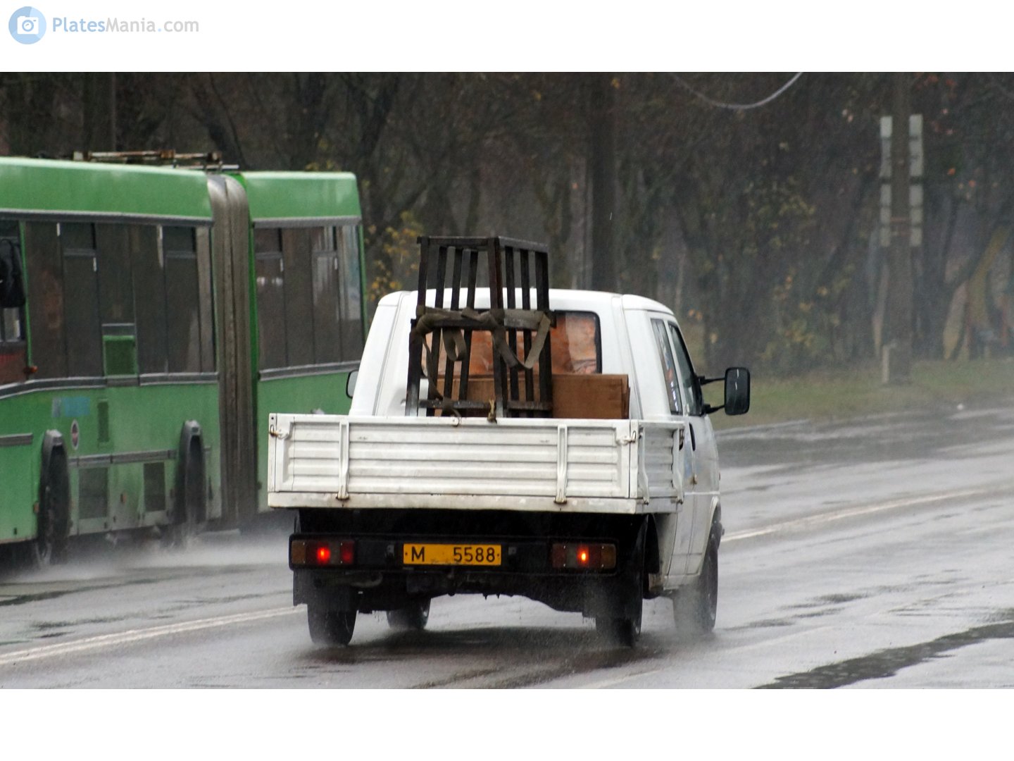 M 5588, Volkswagen Transporter 4th gen Double Cab Chassis (T4) (70/7D), 1990–2003