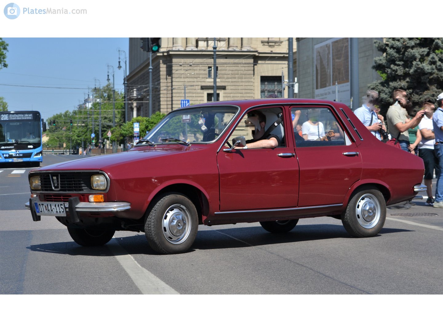 OT AA-115, Dacia 1300 1st gen Sedan, 1969–1981