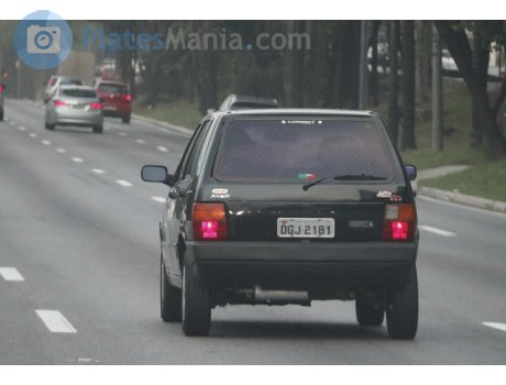 DGJ-2181, FIAT Uno