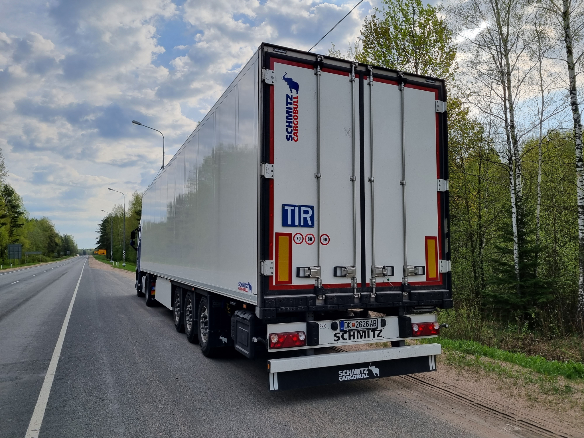 DK 2626 AB, Schmitz SKO 