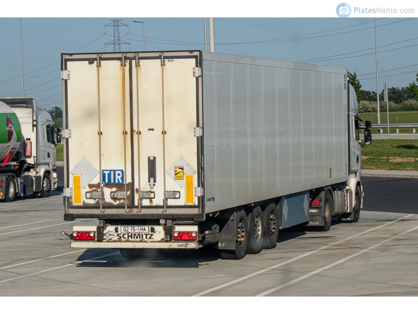 0215 НА, Schmitz SKO 