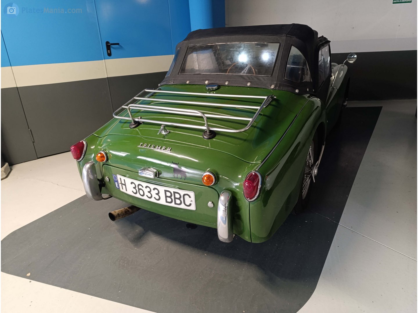 H 3633 BBC, Triumph TR3 