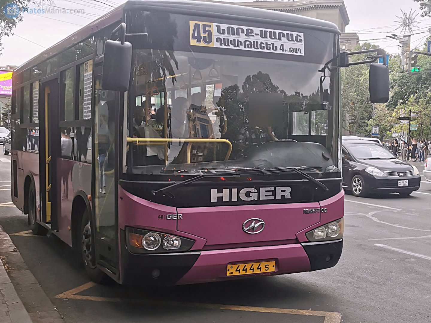 4444 S, Higer KLQ6770 