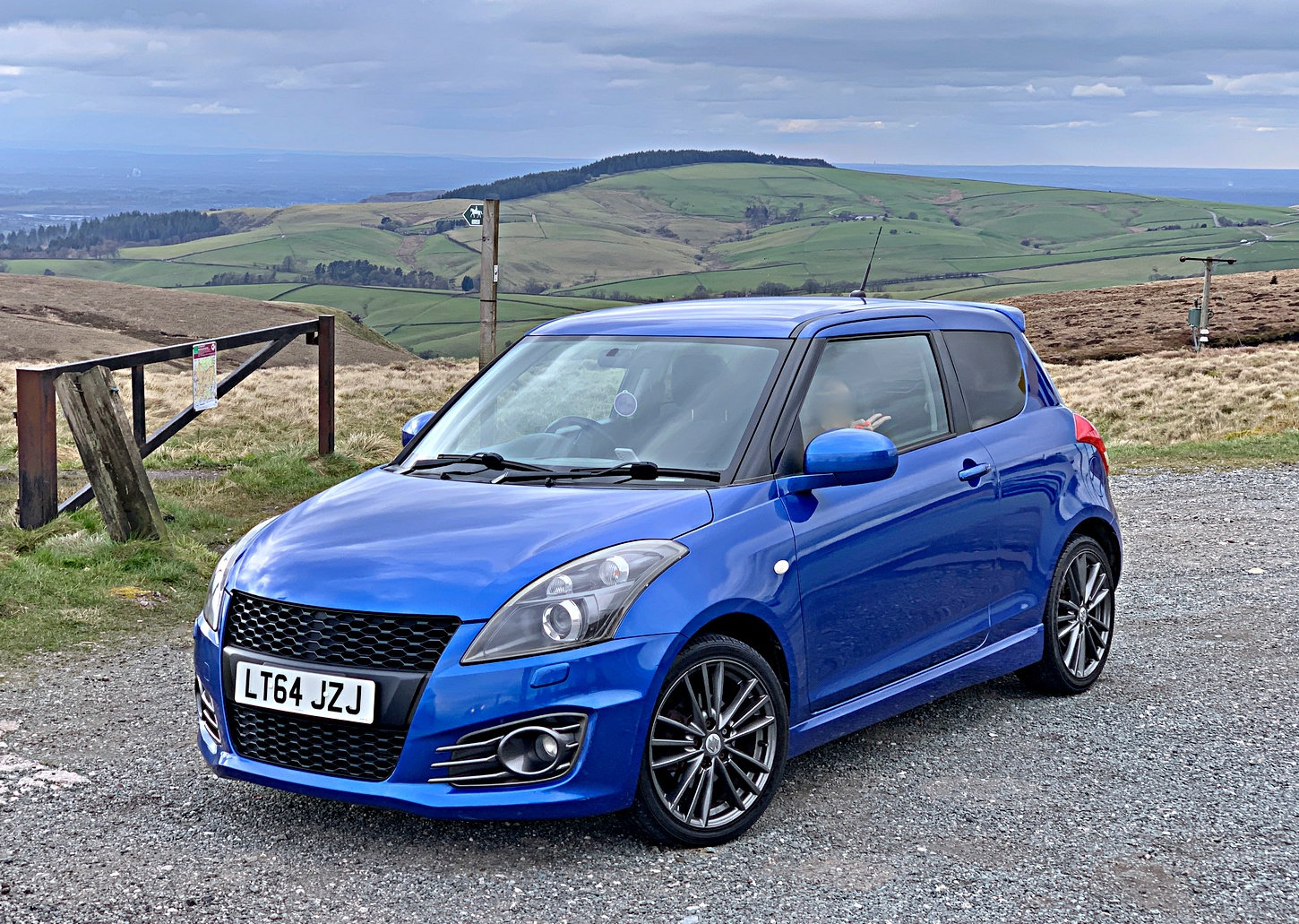 LT64JZJ, Suzuki Swift 6th gen Sport 3-door Hatch (AZG), 2011–2017