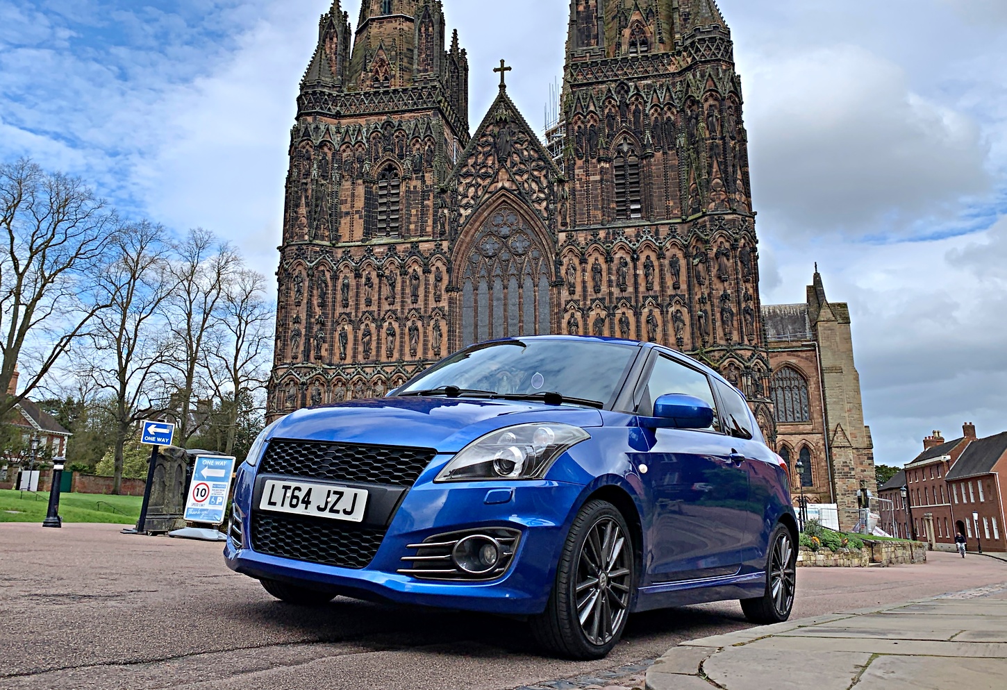 LT64JZJ, Suzuki Swift 6th gen Sport 3-door Hatch (AZG), 2011–2017