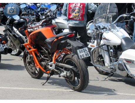 0024 ве 80, KTM Duke