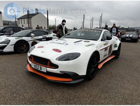 XEZ 8, Aston Martin Vantage