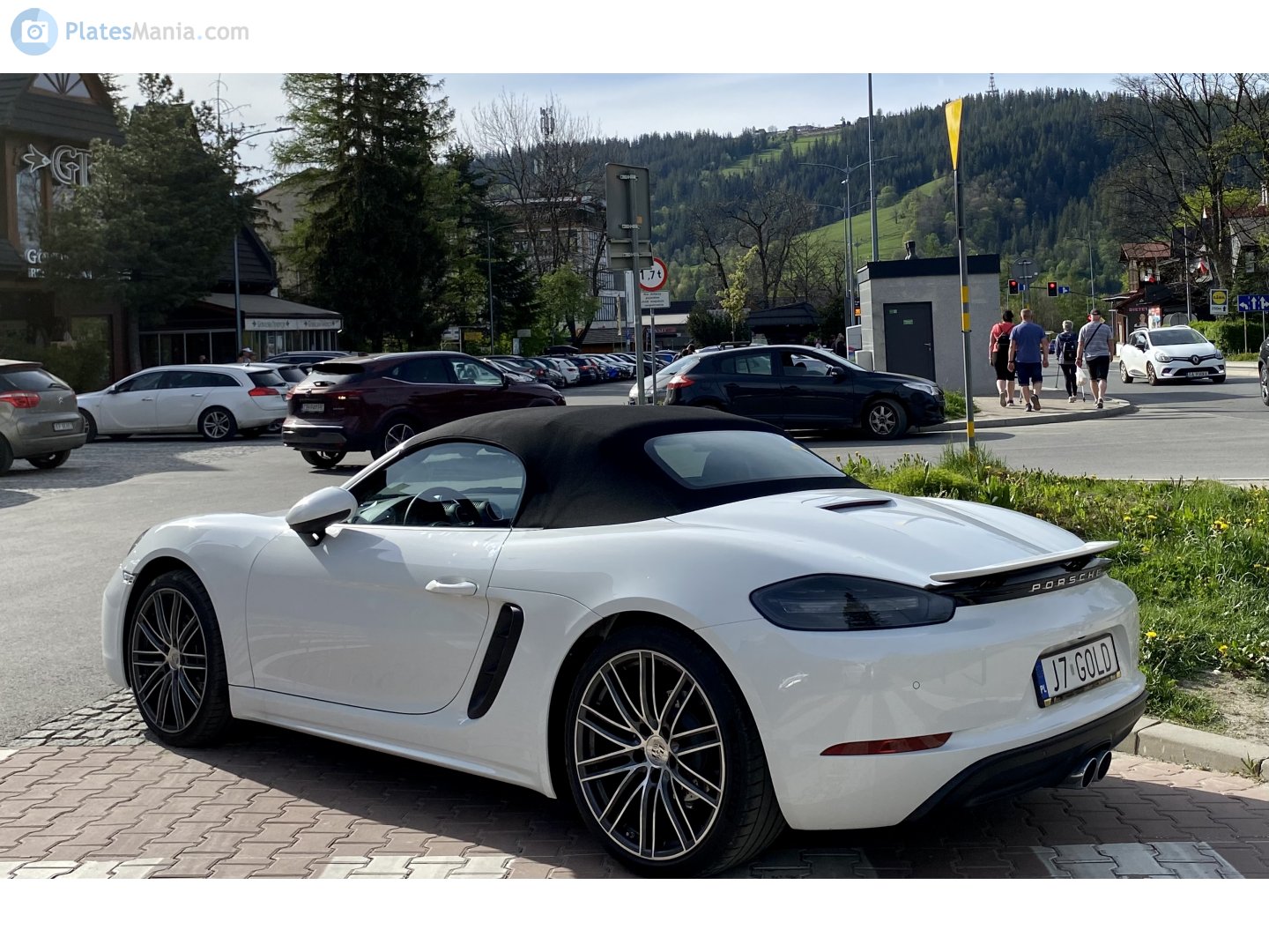 J7 GOLD, Porsche Boxster 4th gen 718 Boxster (982), 2016–