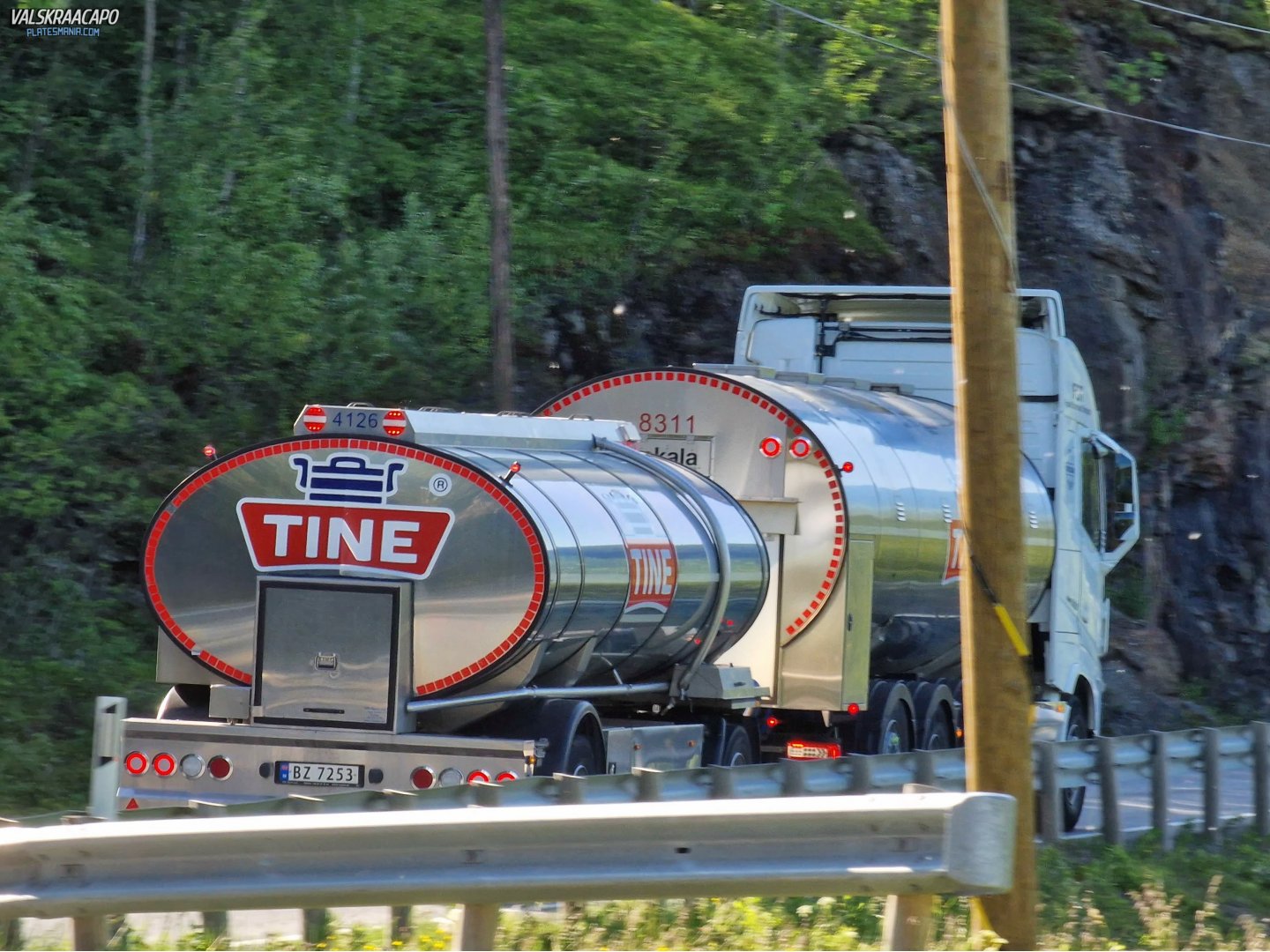 BZ 7253, Trailers, motorcycles, special vehicles 