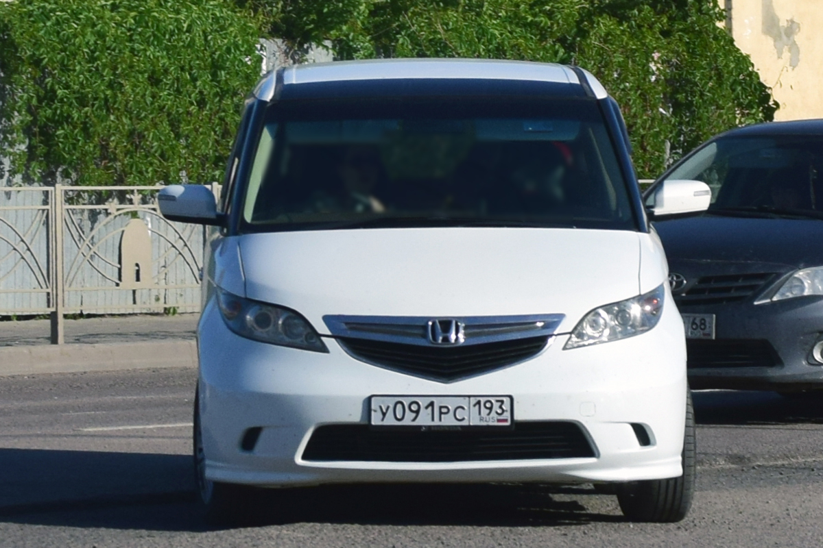 у 091 рс 193, Honda Elysion 1st gen (RR), 2004–2006