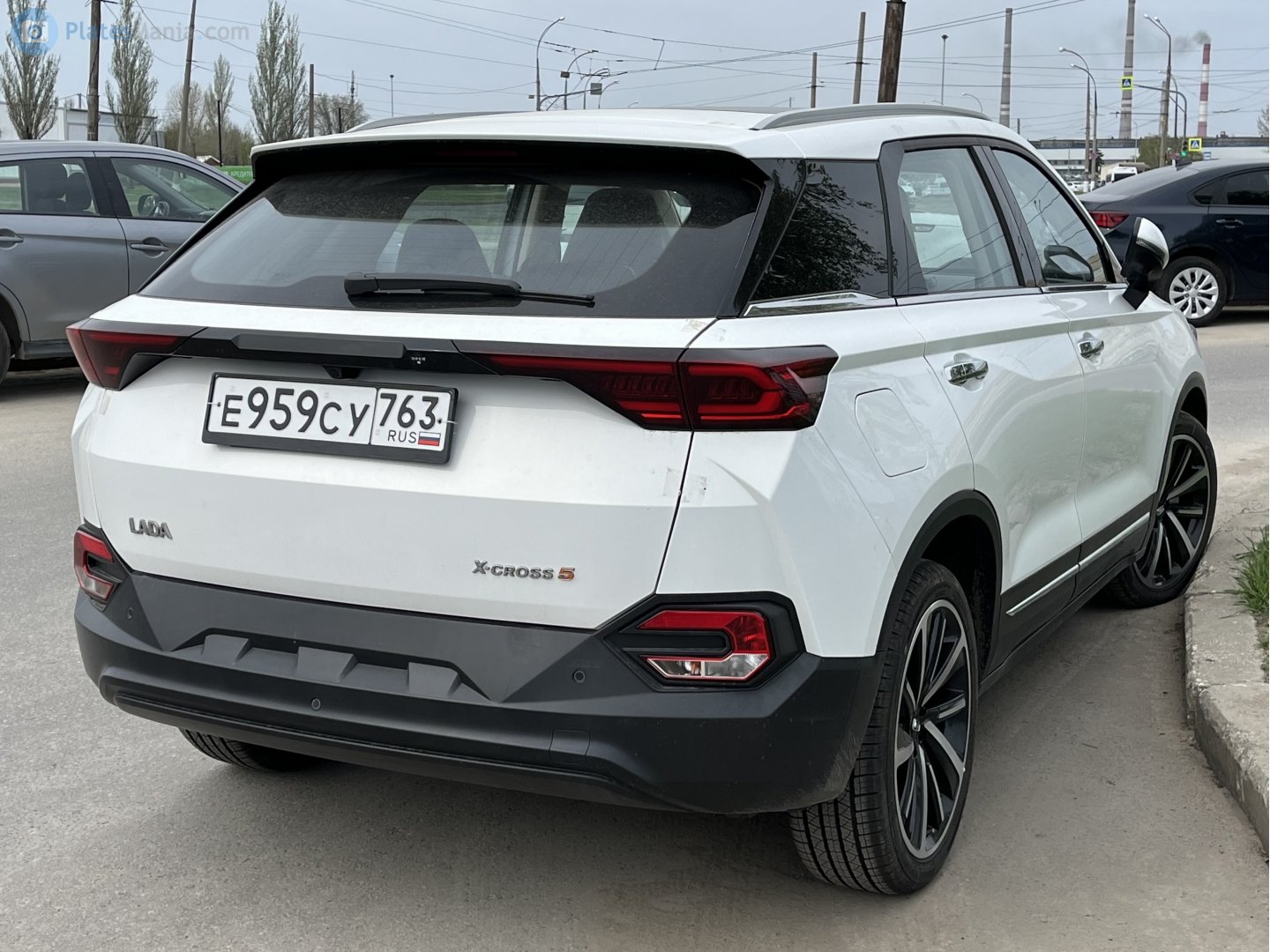 е 959 су 763, Lada (VAZ) X-Cross 5 1st gen, 2023– (rebadged Bestune T77)