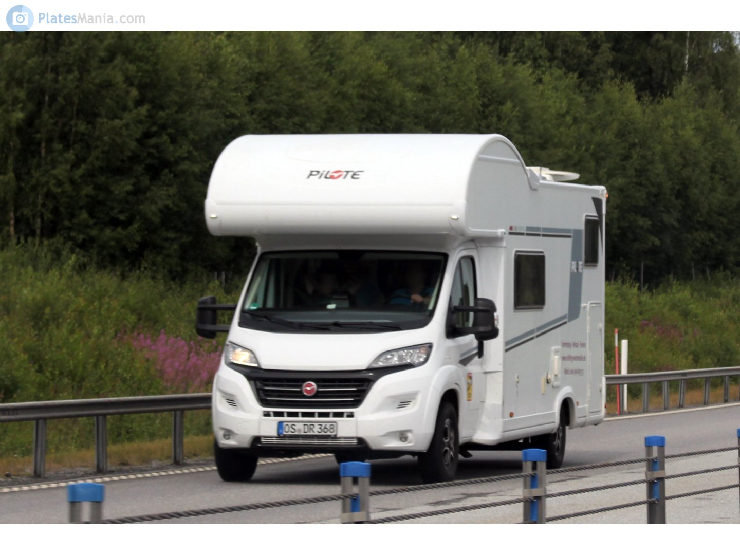 OS DR 368, Pilote C-Series 