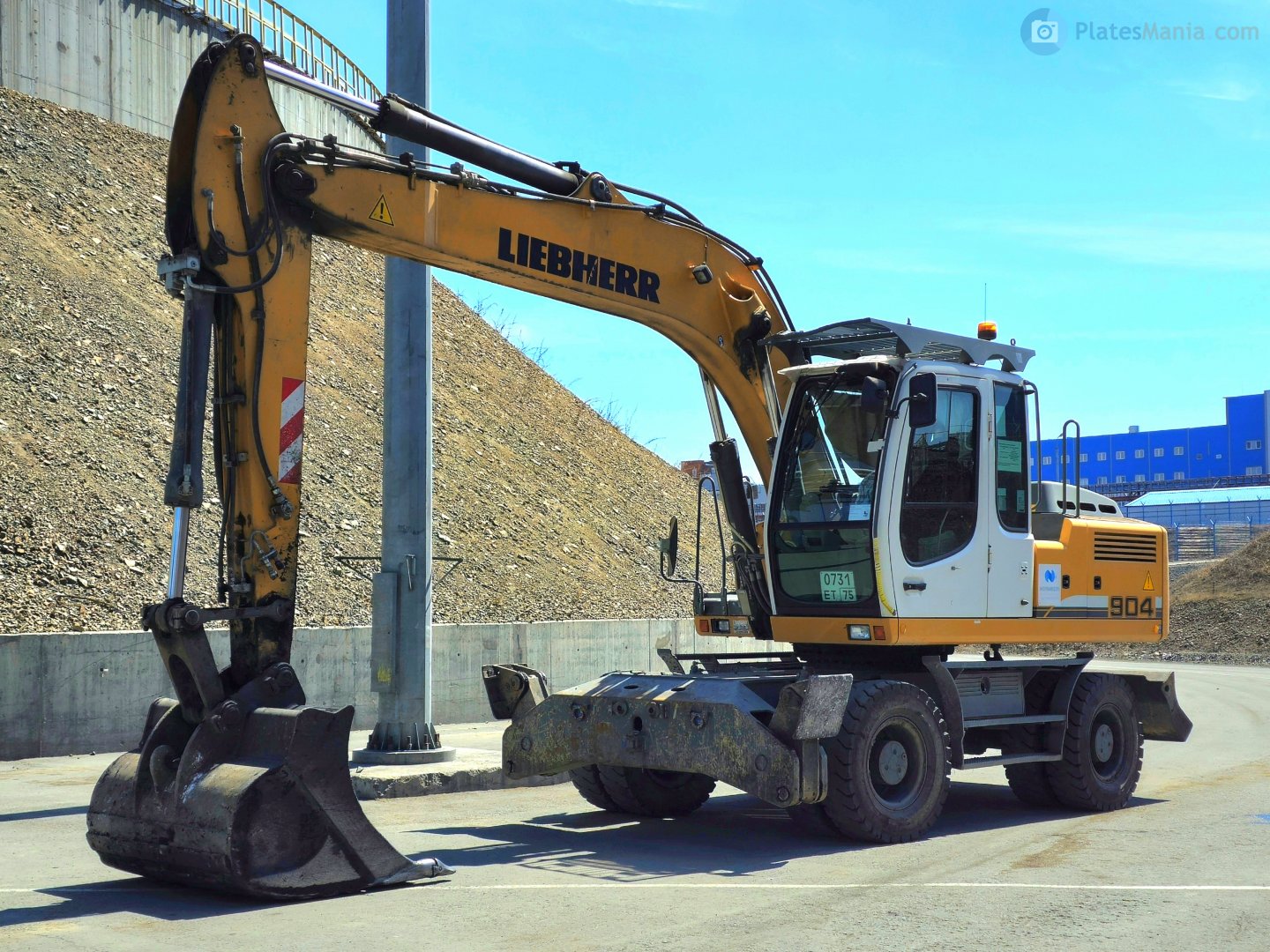 0731 ет 75, Liebherr A-Series 
