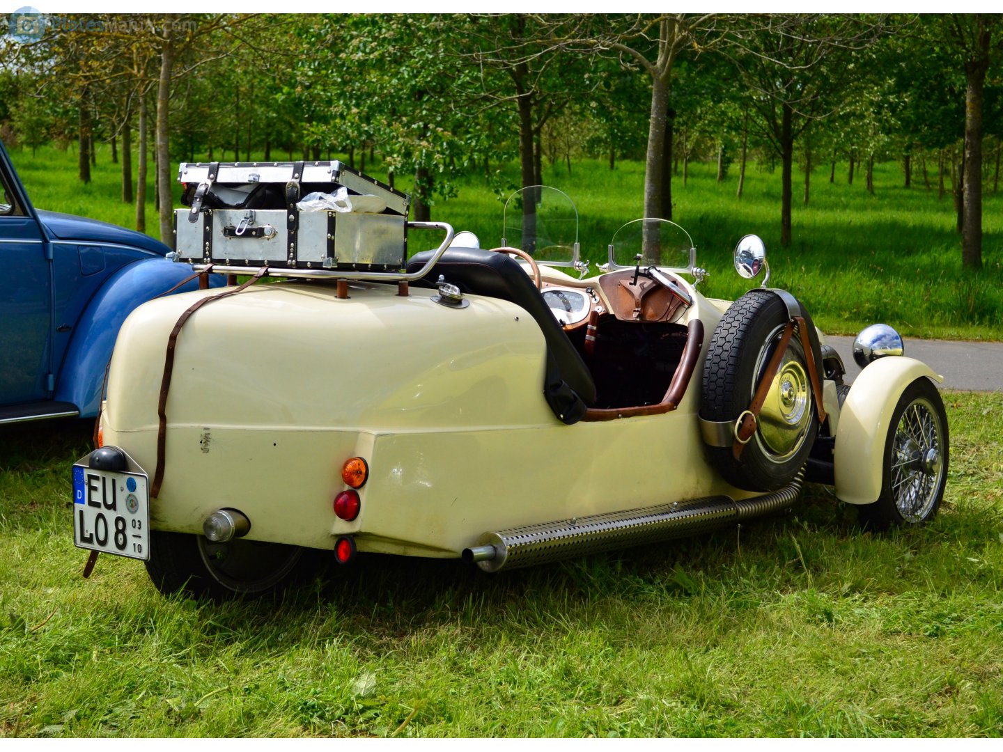 EU LO 8 (03/10), Lomax 223 