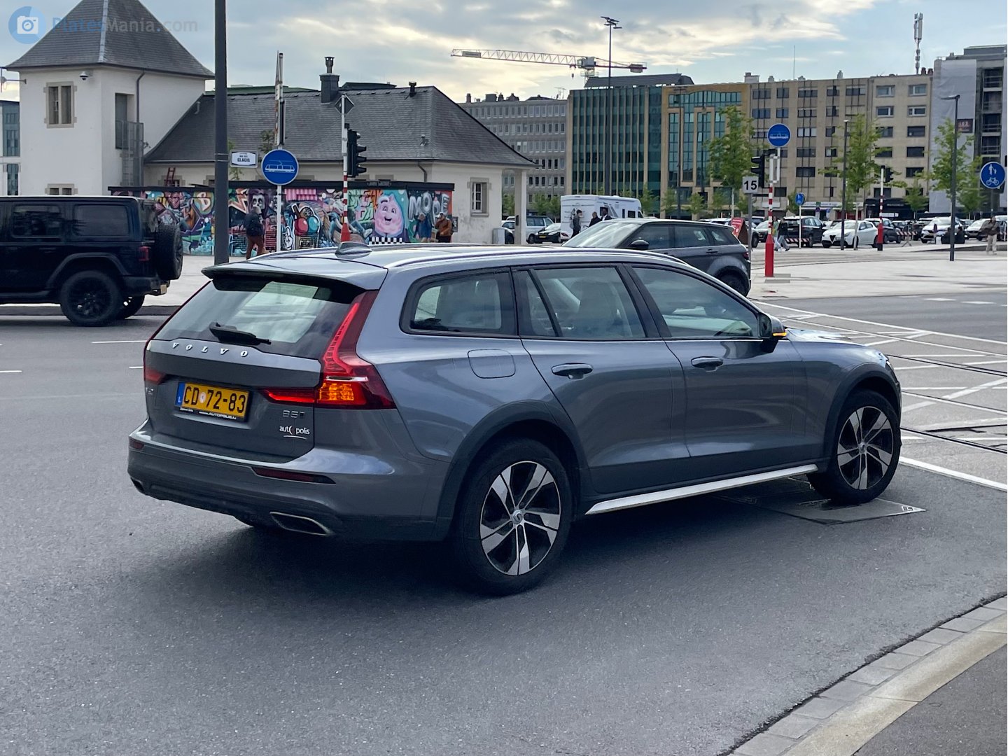 CD 72-83, Volvo V60 2nd gen (225/257), 2018–