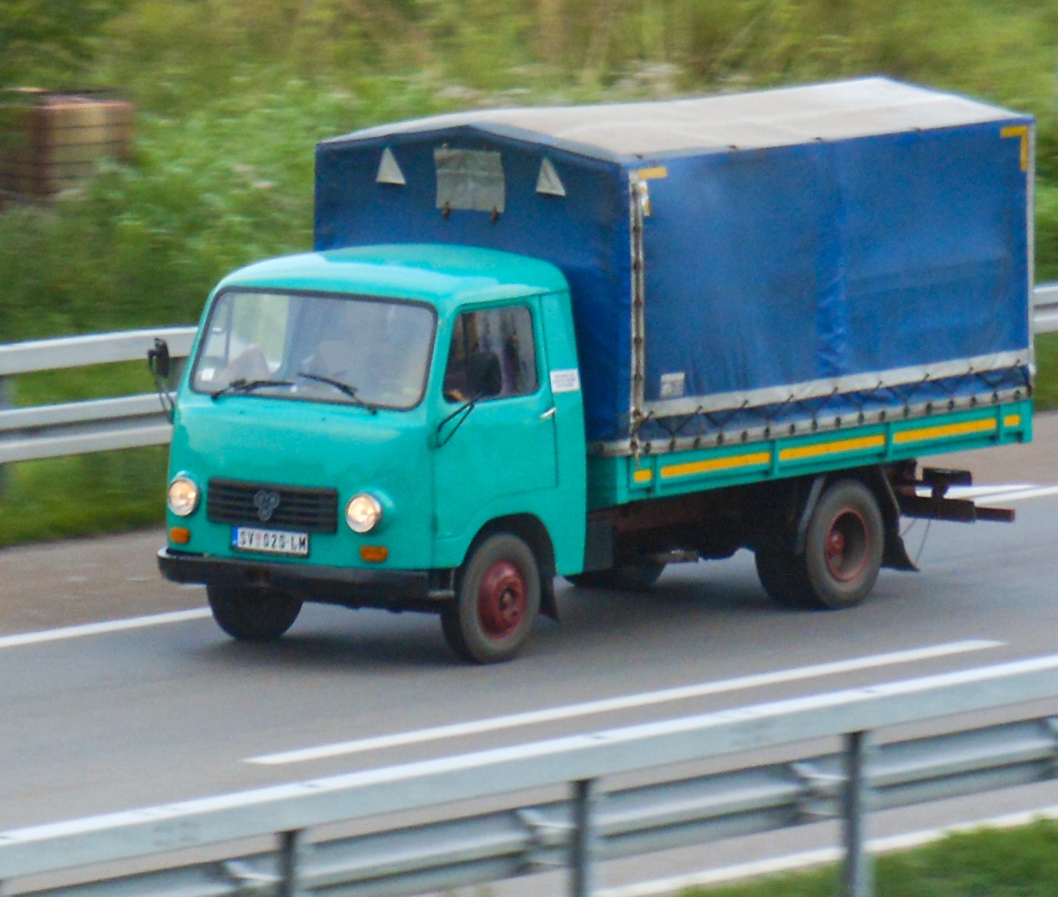 SV 020-LM, TAM 75T 75T3/75T5 (1975–1992)