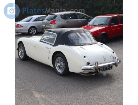 YFF 180, Austin-Healey 100/3000