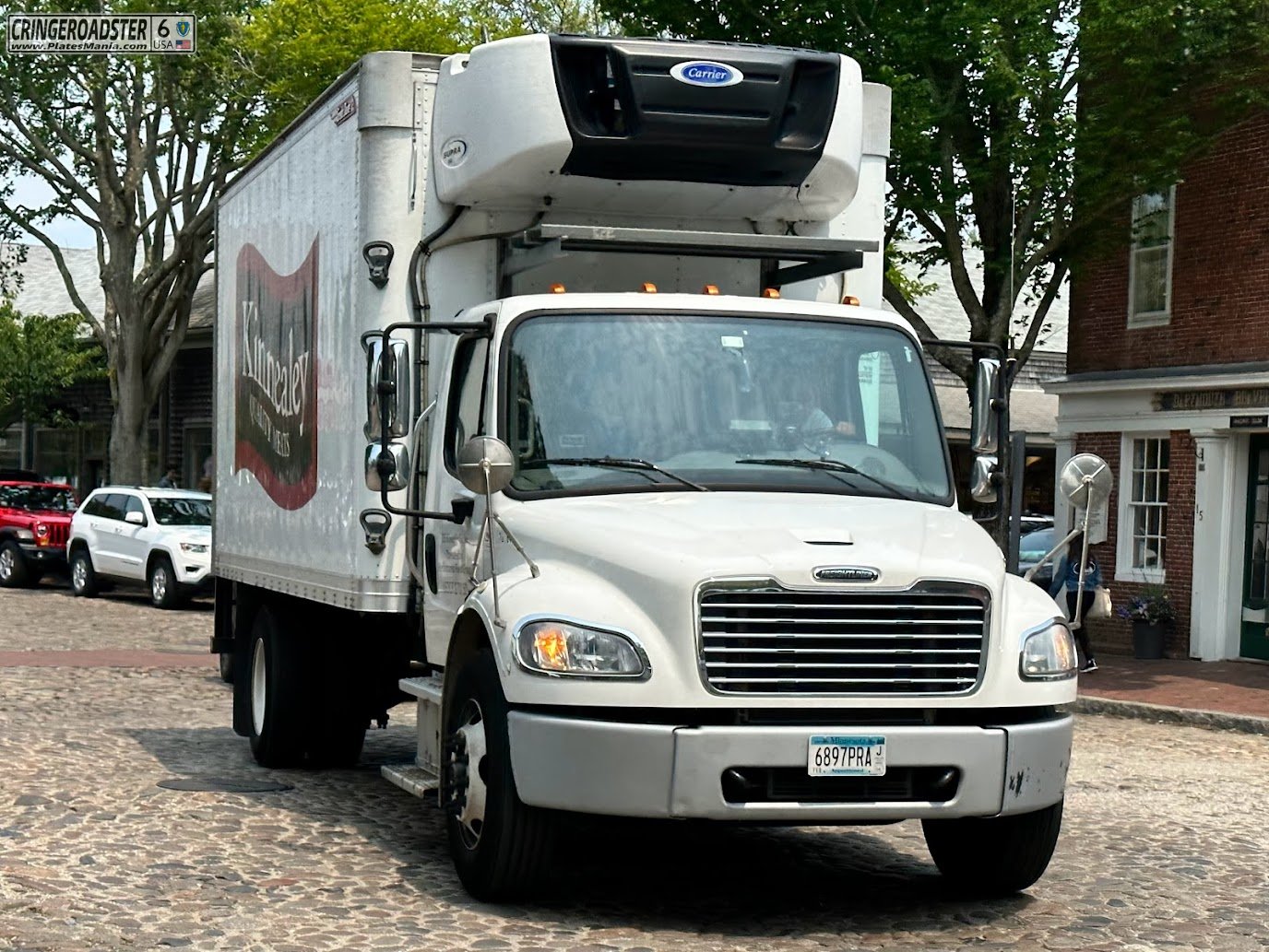 6897PRA, Freightliner Business Class 