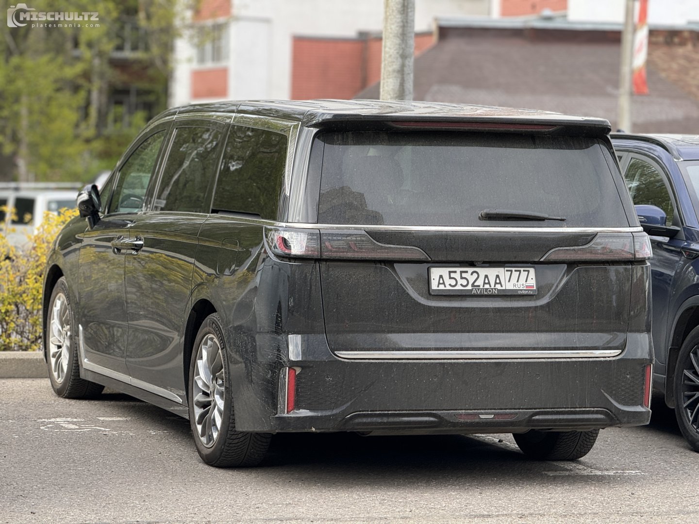 а 552 аа 777, Voyah (Lantu) Dreamer (Dream/Mengxiangjia) 1st gen (ESSA), 2022–