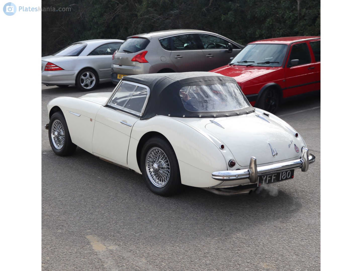 YFF180, Austin-Healey 100/3000 