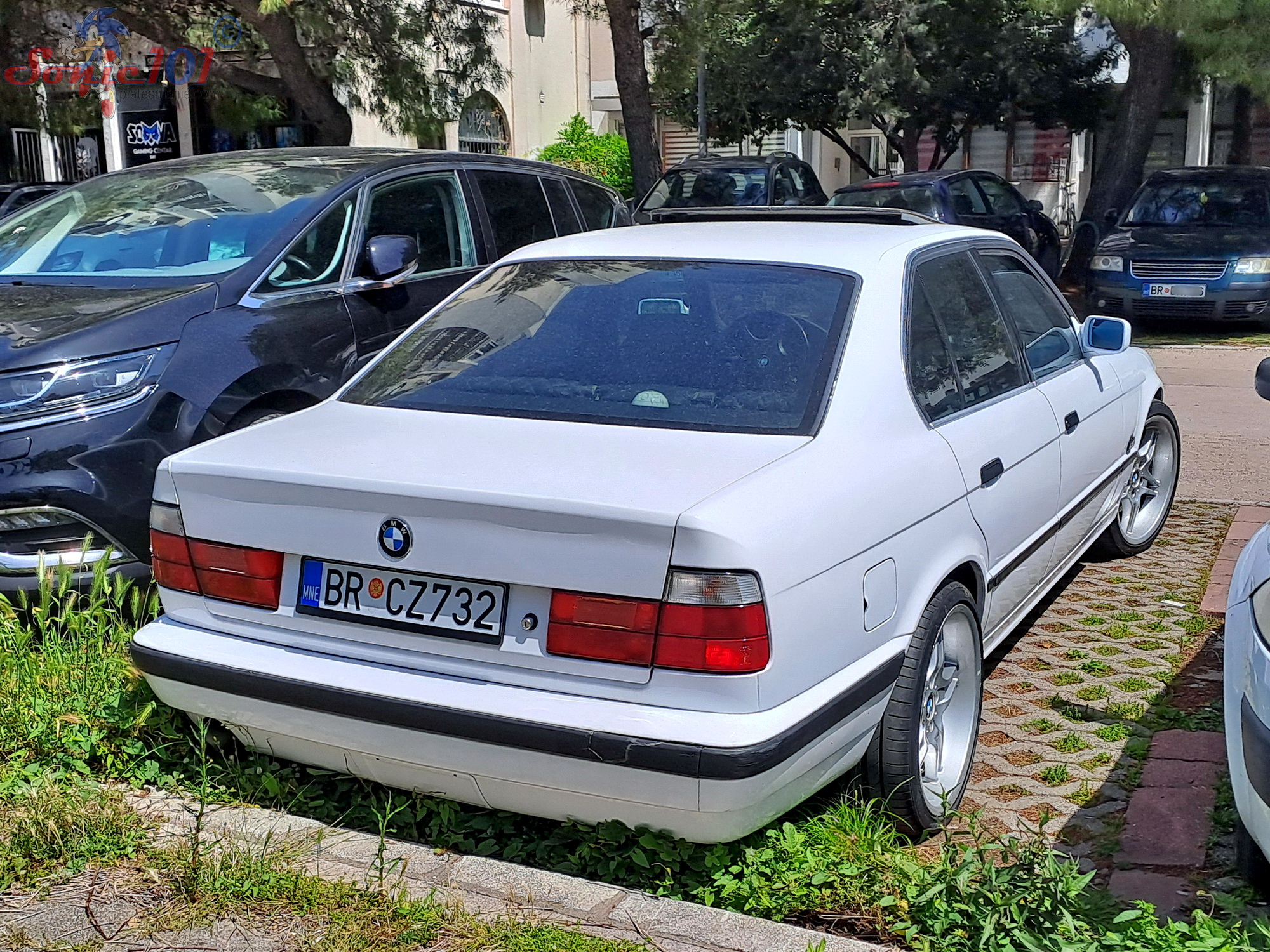 BR CZ732, BMW 5 Series 3rd gen Sedan (E34), 1988–1995