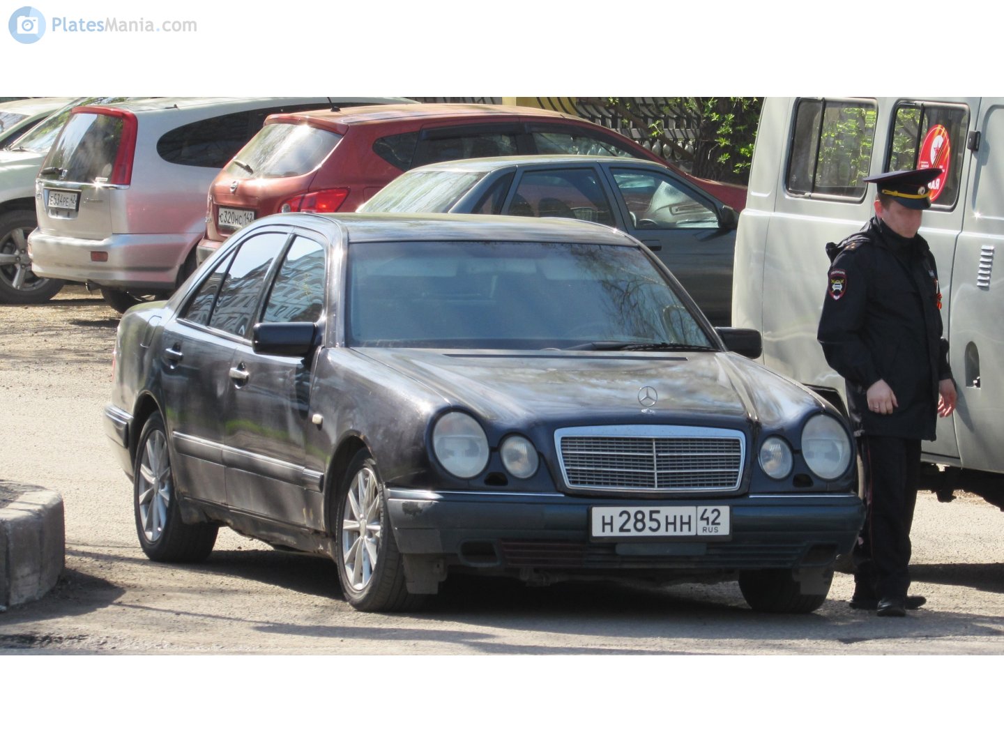 н 285 нн 42, Mercedes-Benz E-Klasse 2nd gen Sedan (W210), 1995­–2002