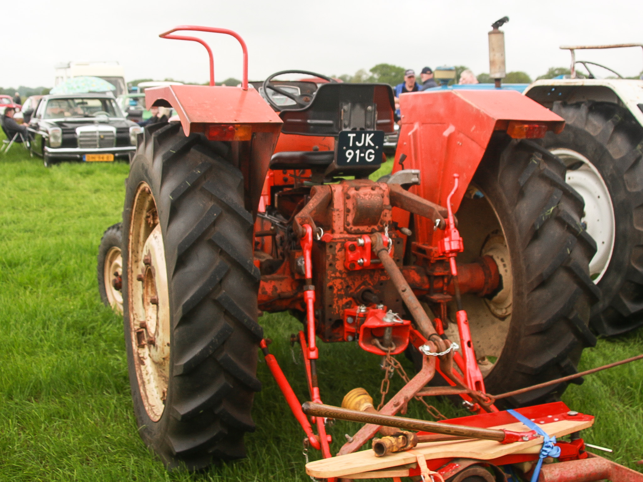 TJK-91-G, Renault 80-Series 