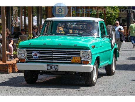 PK H 060, Ford F-100