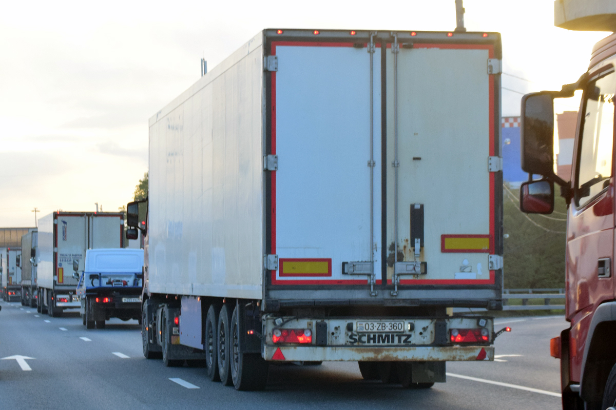 03 ZB 360, Schmitz SKO 