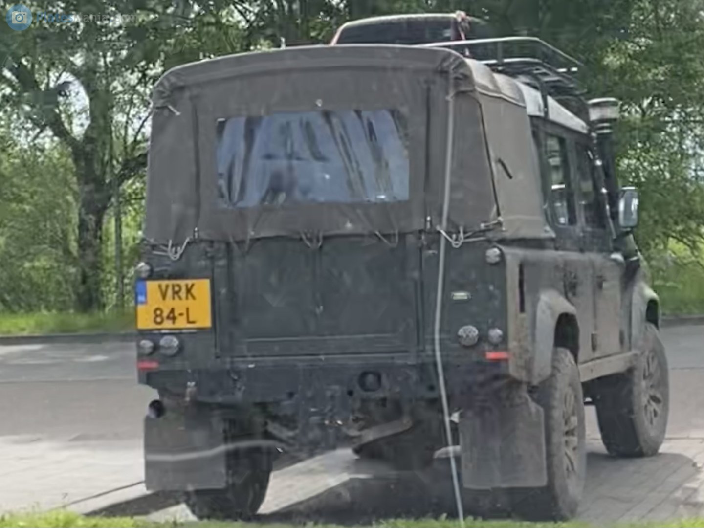 VRK-84-L, Land Rover Defender 1st gen 110