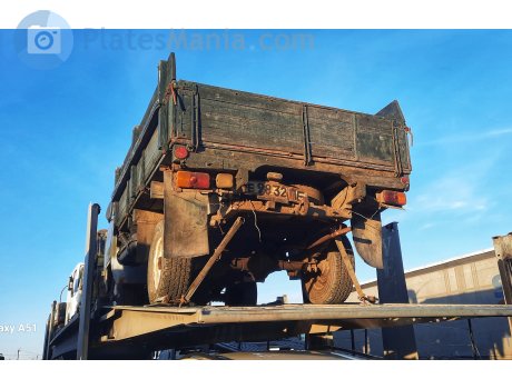 е 9832 ПЕ, UAZ 452