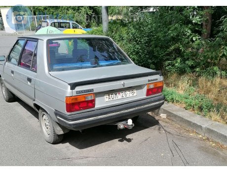 ADM 26-78, Renault 9