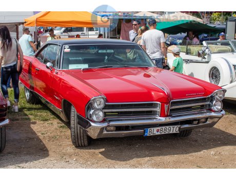 BL-889TO, Pontiac Bonneville