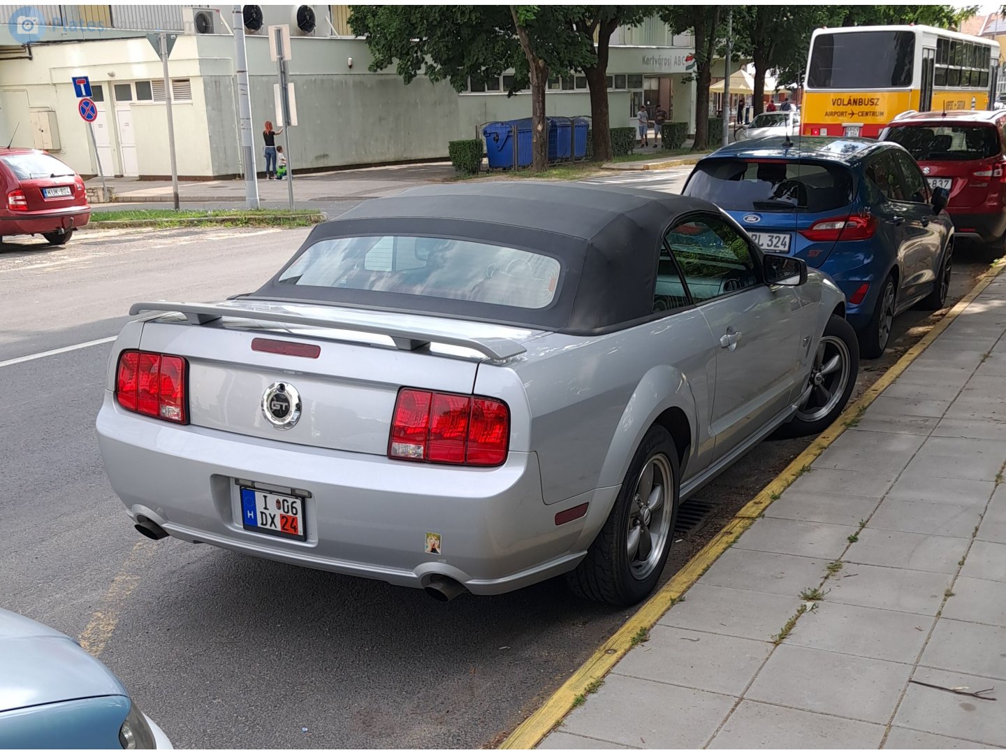 I 06DX, Ford Mustang 5th gen 2-door Convertible (S197), 2004–2009