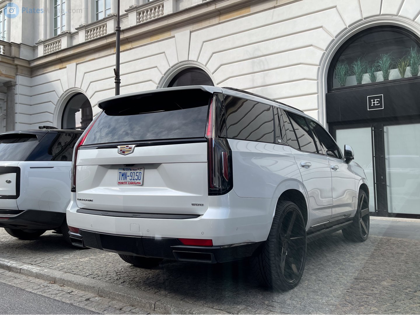 TMN-9150, Cadillac Escalade 5th gen (GMT1UL), 2020–2024