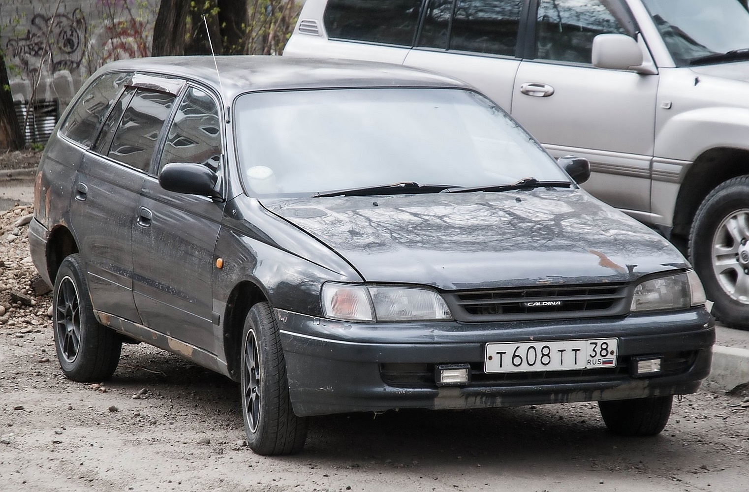 т 608 тт 38, Toyota Caldina 1st gen (T190), 1992–2002