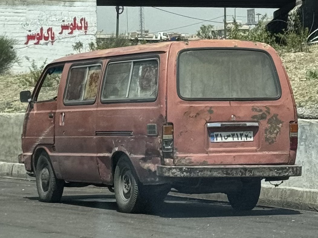 ۳۱ص۳۱۳ ۲۰, Toyota HiAce 2nd gen Van (H20–H40), 1977–1982