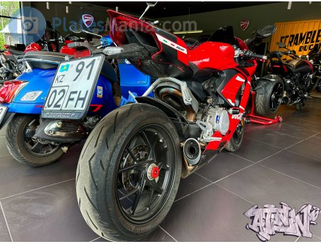 91 FH 02, Ducati Panigale