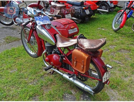 PR 79-00, Jawa 250