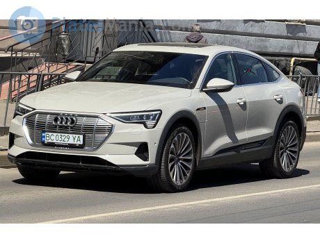 BC 0329 YA, Audi e-tron