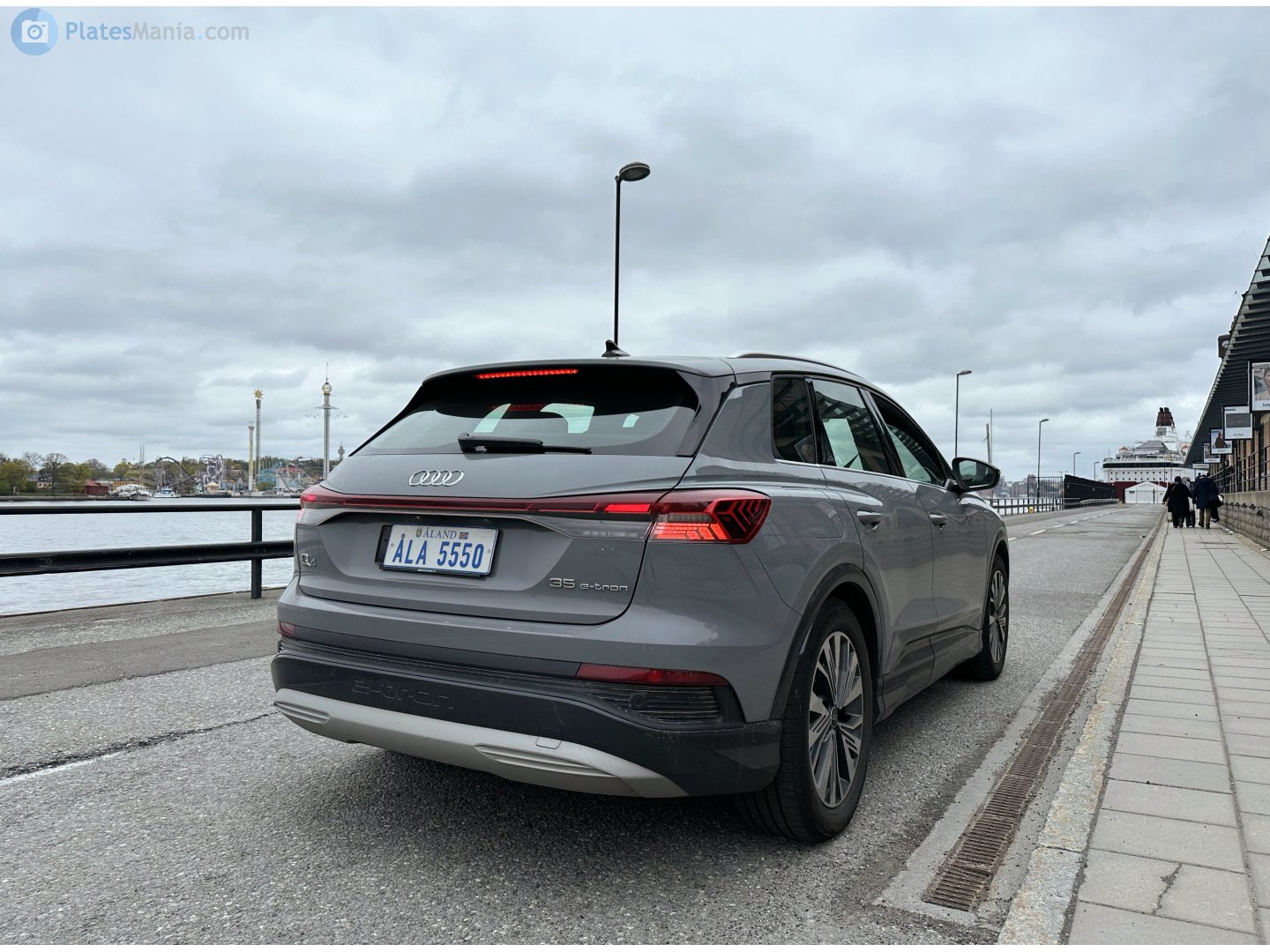 ÅLA 5550, Audi Q4 e-tron 1st gen SUV (F4B), 2021–