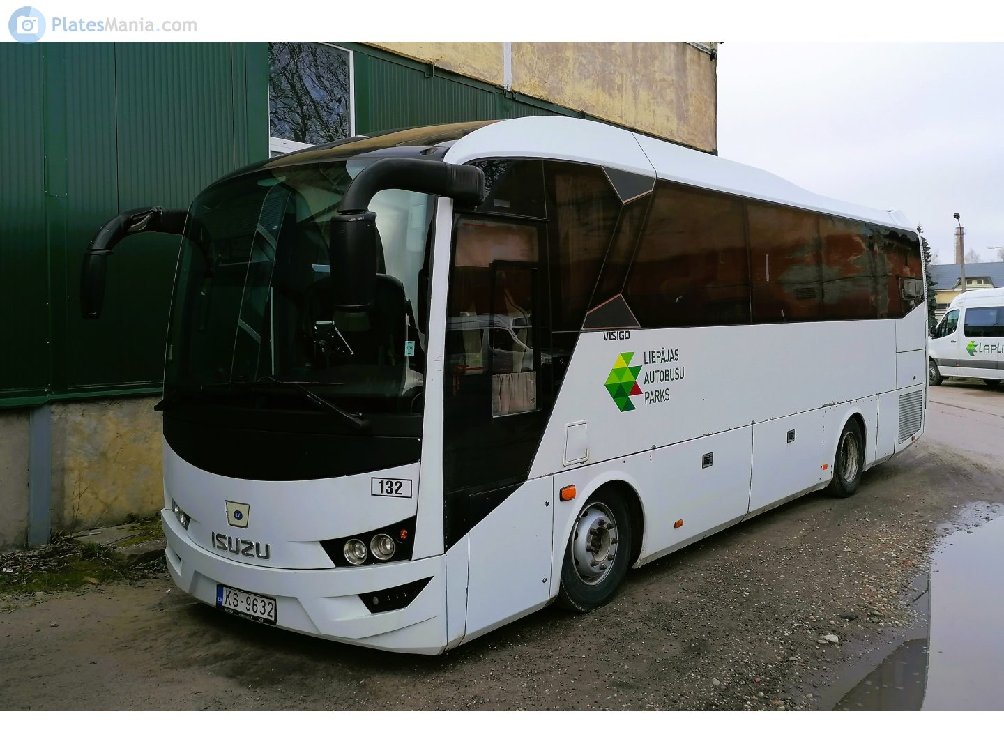 KS-9632, Isuzu Visigo 