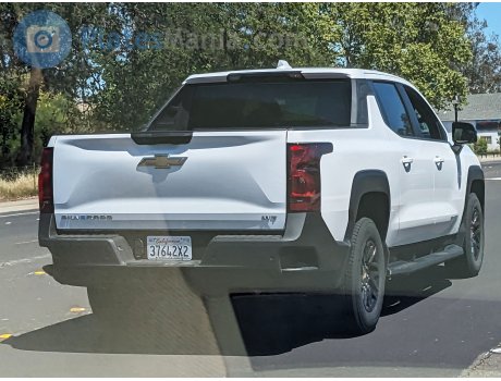 37642X2, Chevrolet Silverado EV