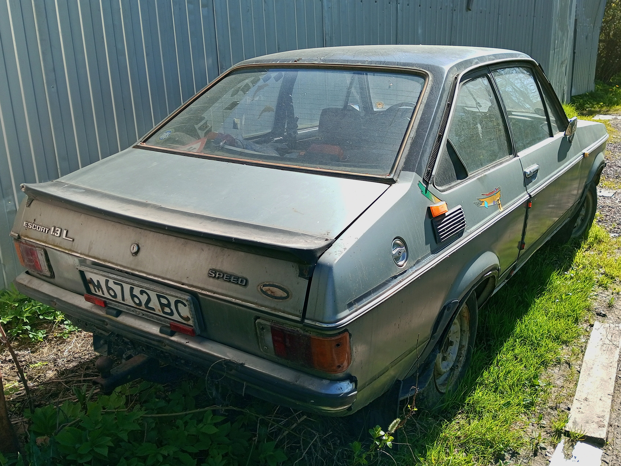 м 6762 ВС, Ford Escort 2nd gen 2-door Sedan (ATR), 1974–1980