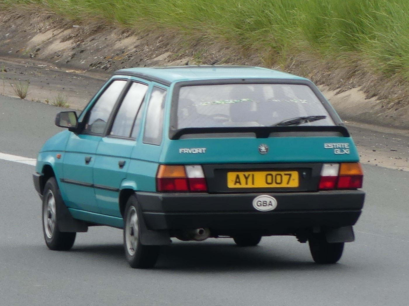 AY 1007, Skoda Favorit 1st gen Estate (Type 785; UK-market), 1990–1995
