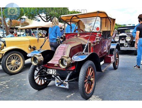 VI-33, Renault Type AX